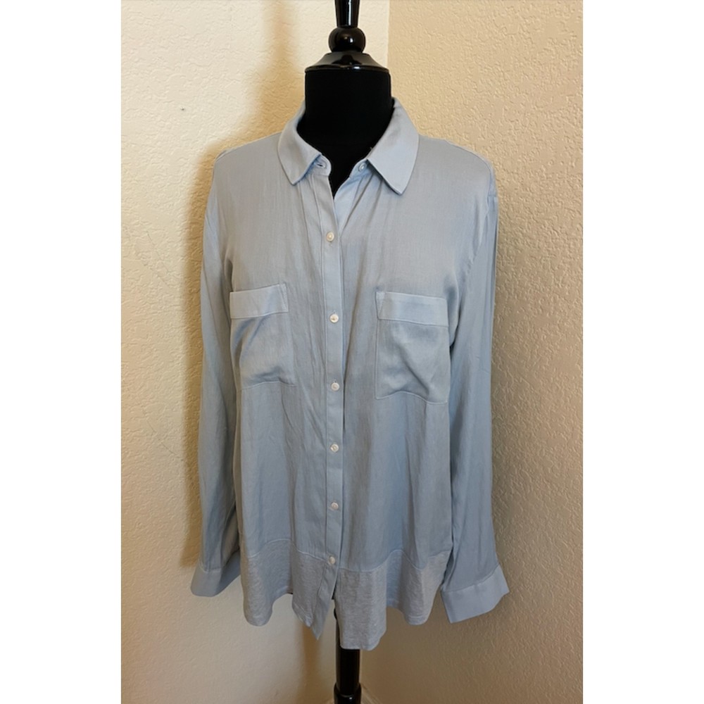 LOFT - Light Blue Mixed Media Button Up Shirt - Sz L